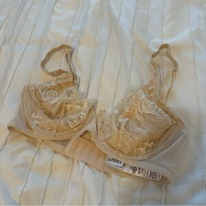 La Perla white bra sz 32D